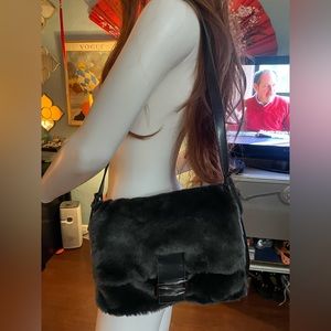 Super unique purse, color: black